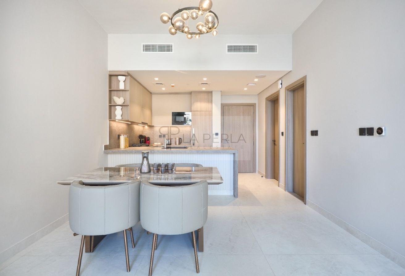 Luxurious 1BHK | Premium Amenities | Free Wi-Fi photo 11
