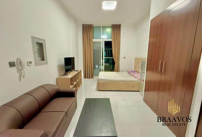 125644053 - Property Main Image
