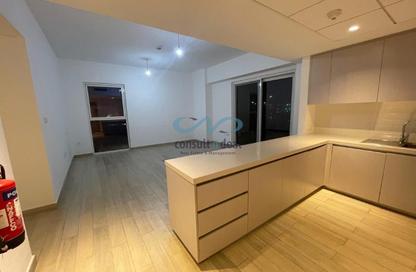 Apartment - 3 Bedrooms - 3 Bathrooms for rent in Waters Edge - Yas Island - Abu Dhabi