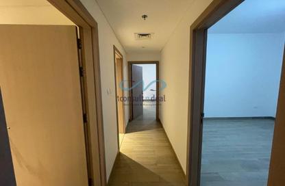 Apartment - 3 Bedrooms - 3 Bathrooms for rent in Waters Edge - Yas Island - Abu Dhabi