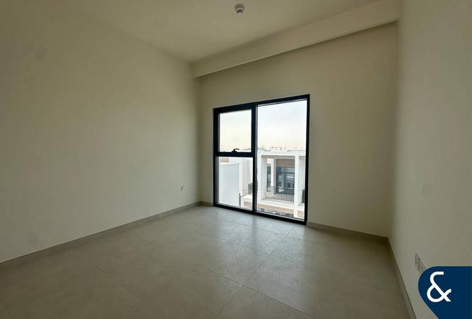 136994156 - Property Image 2