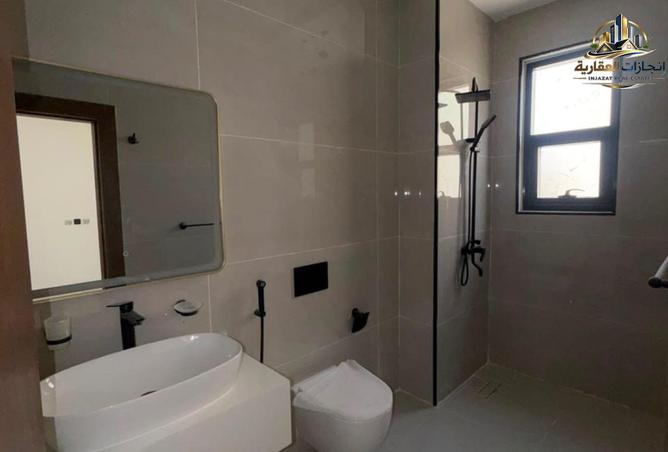 122899949 - Property Image 2