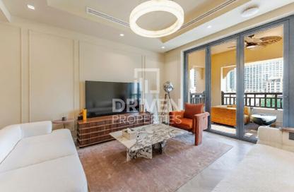 Apartment - 2 Bedrooms - 3 Bathrooms for rent in Tajer Residences - The Old Town Island - Old Town - Downtown Dubai - Dubai