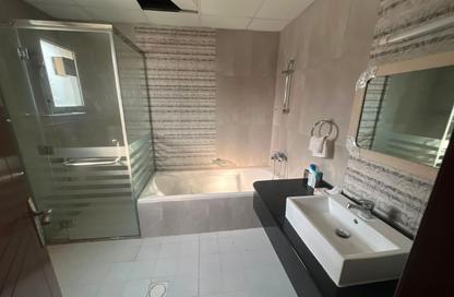 Villa - 6 Bedrooms - 7+ Bathrooms for rent in Al Rumailah building - Al Rumailah 2 - Al Rumaila - Ajman
