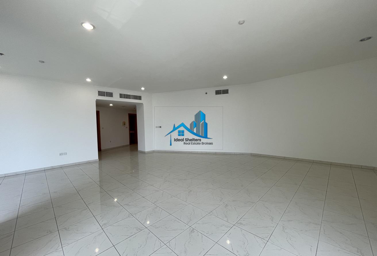 SPECIOUS 2BHK || NEAR METRO || CLOSE KITCHEN photo 2