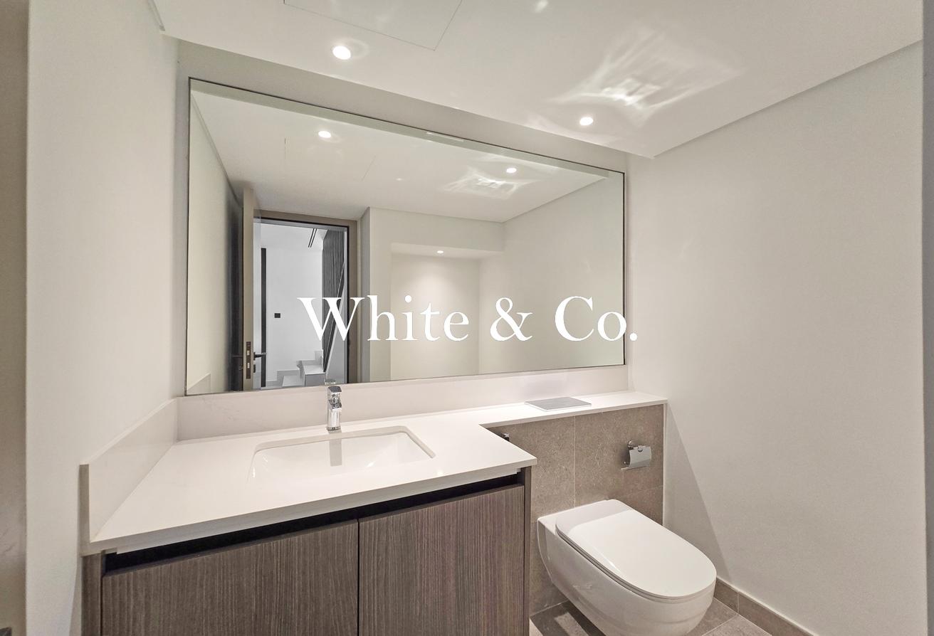 Appliances | Brand New | Landscaped photo 7