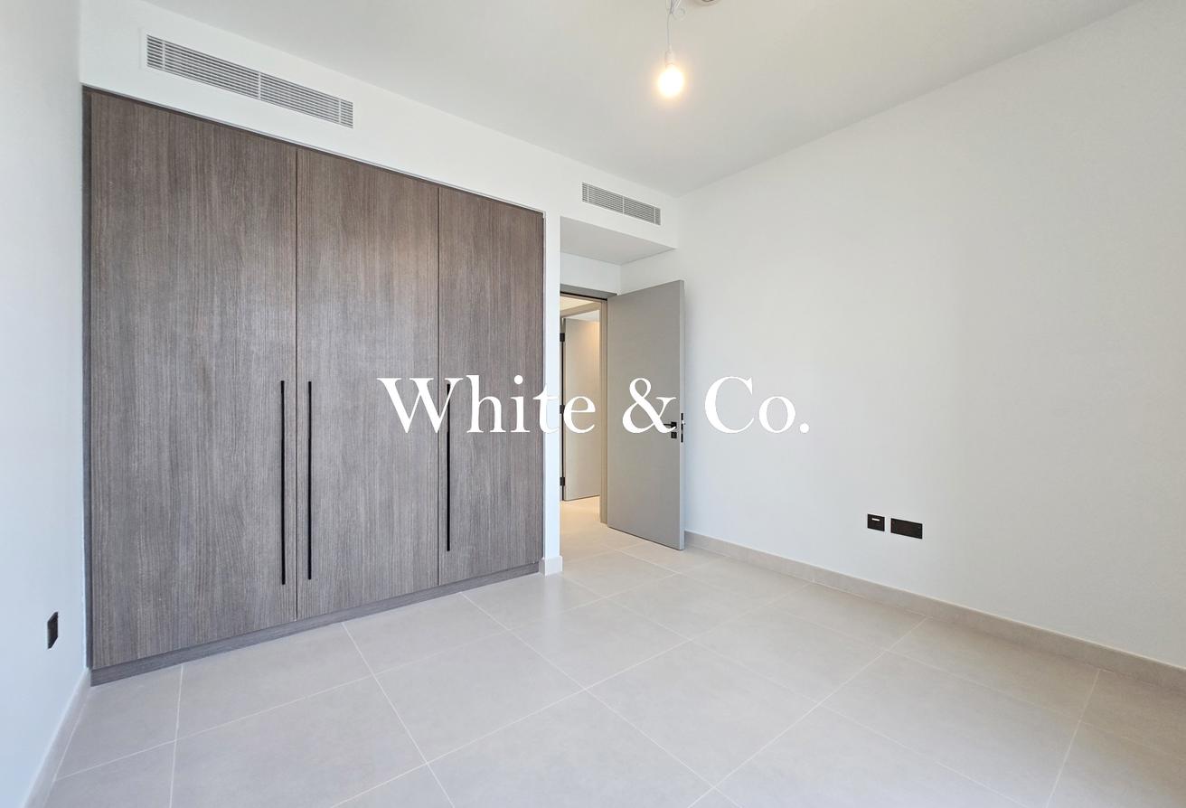 Appliances | Brand New | Landscaped photo 16