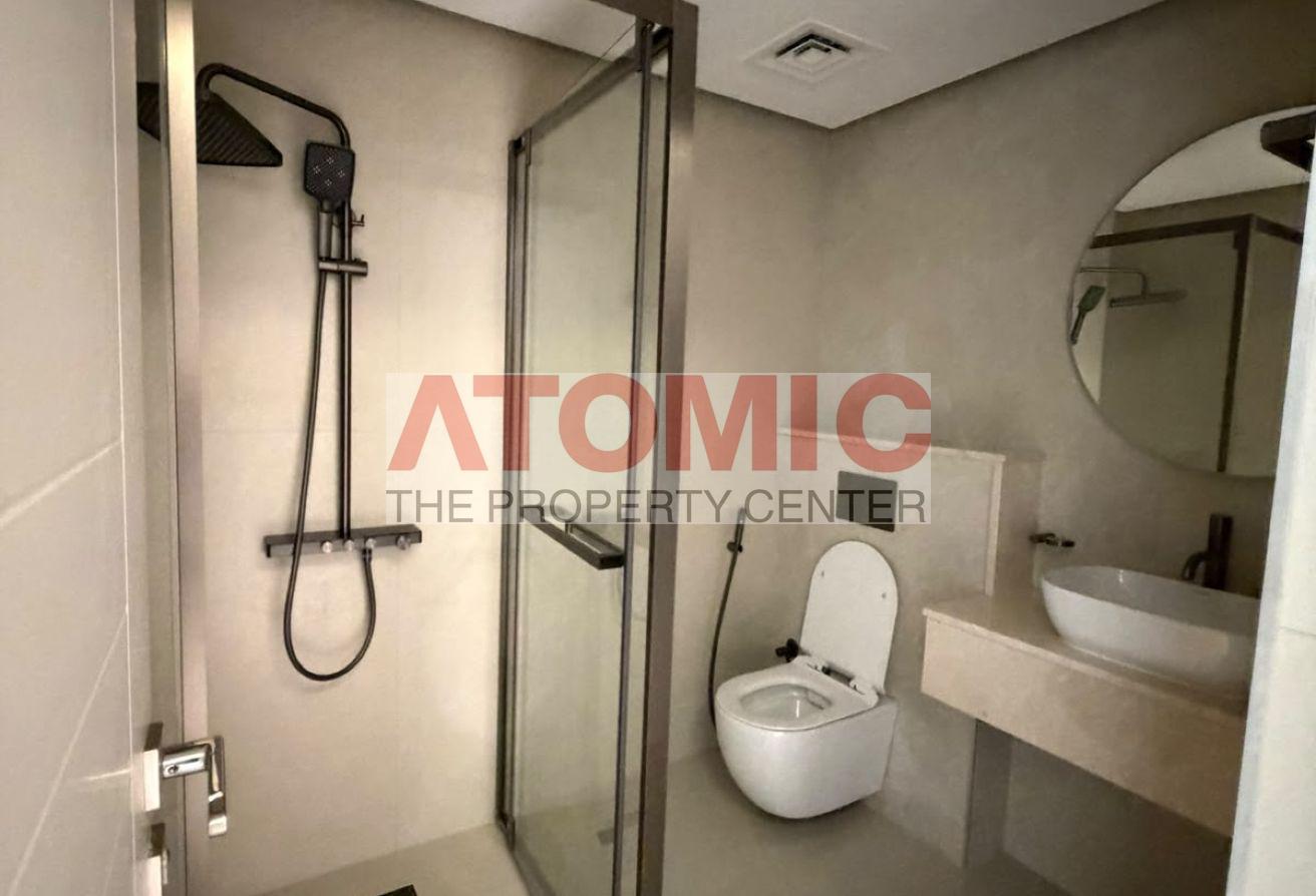 Furnished Studio | Balcony |City & Community View photo 8