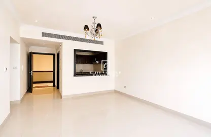 Apartment - 1 Bedroom - 2 Bathrooms for rent in Le Grand Chateau C - Le Grand Chateau - District 10 - Jumeirah Village Circle - Dubai