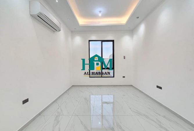 83671770 - صورة العقار 2