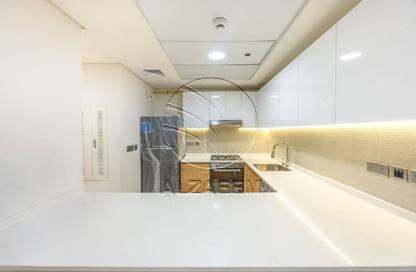 Apartment - 2 Bedrooms - 3 Bathrooms for rent in Radiant Square - City Of Lights - Al Reem Island - Abu Dhabi