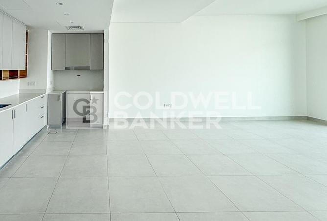94010704 - Property Image 3