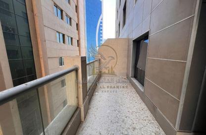 Apartment - 2 - 3 for rent in Al Majaz 2 - Al Majaz - Sharjah Apartment - 2 - 3 for rent in Al Majaz 2 - Al Majaz - Sharjah