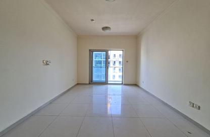 Apartment - 1 Bedroom - 2 Bathrooms for rent in New Al Taawun Road - Al Taawun - Sharjah
