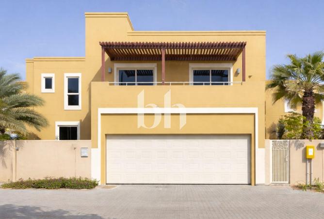 81953000 - الصورة الرئيسية للعقار