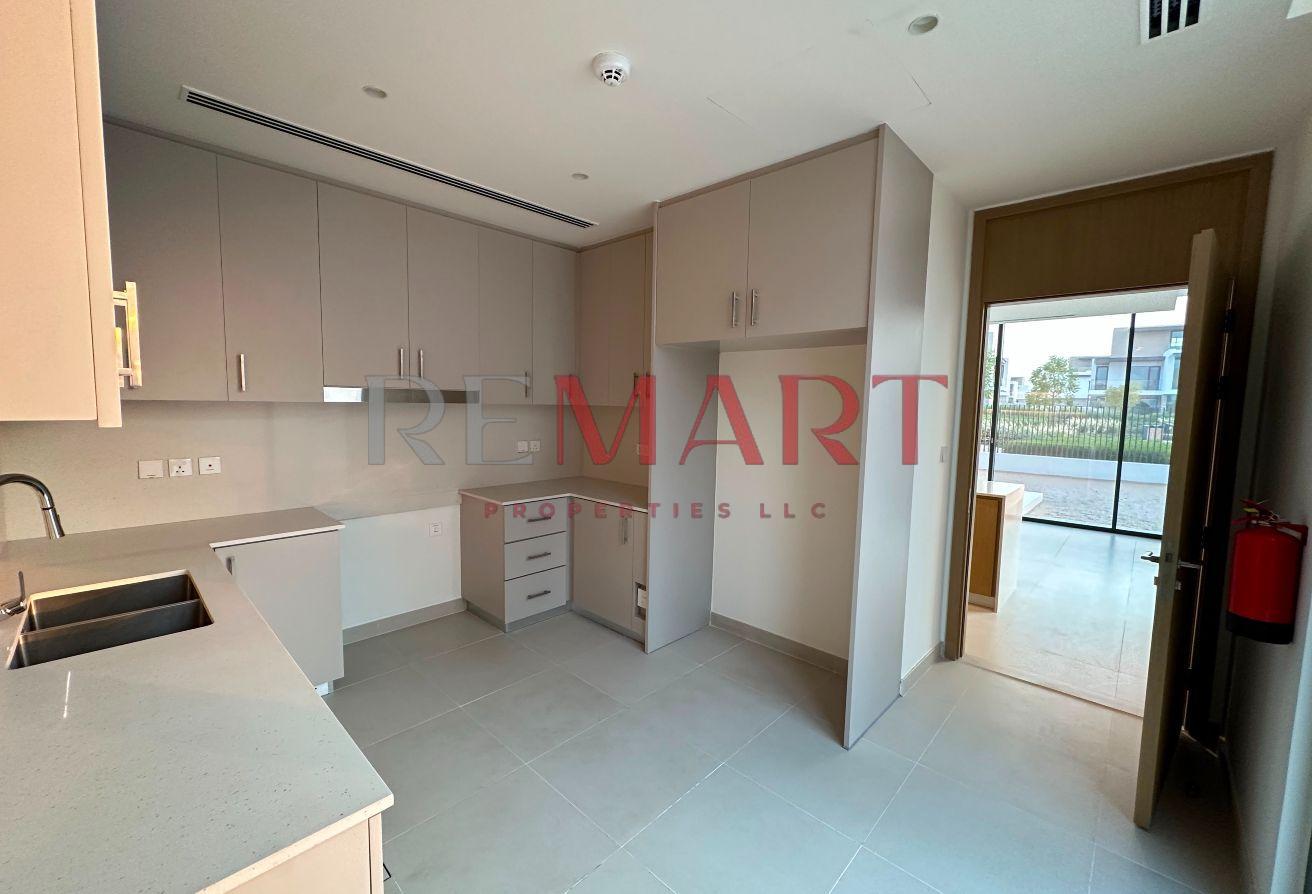 Facing Main Amenities | Multiple Cheques photo 10