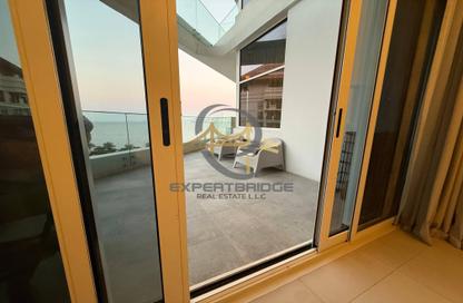 Apartment - 1 Bedroom - 2 Bathrooms for rent in Azizi Mina - Palm Jumeirah - Dubai