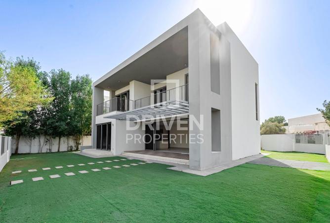 62863977 - Property Image 3