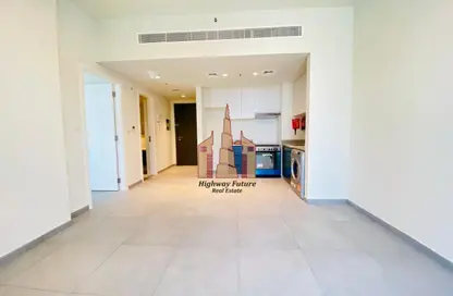 شقة - غرفة نوم - 1 حمام للبيع في ذا سولو - الجادة - الشارقة