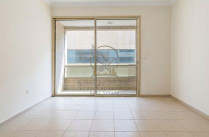 Apartment - 1 - 2 for rent in Al Qulaya'ah - Al Sharq - Sharjah Apartment - 1 - 2 for rent in Al Qulaya'ah - Al Sharq - Sharjah