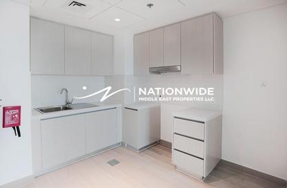 Apartment - 1 Bedroom - 1 Bathroom for rent in Waters Edge - Yas Island - Abu Dhabi