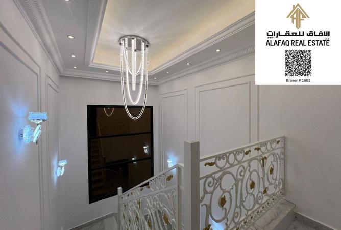 63665437 - Property Image 2