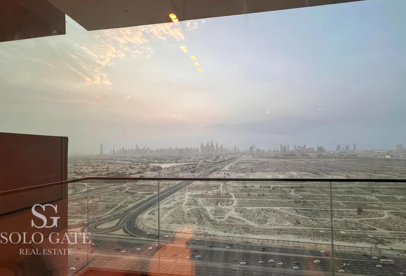 6 Cheques | 1BR Furnished | Marina Skyline View photo 12