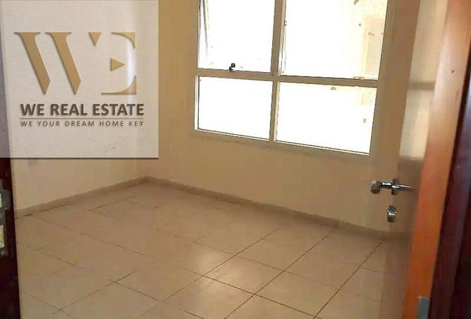 94024812 - Property Image 2