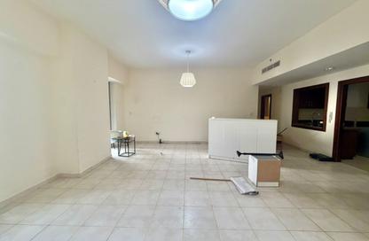 Apartment - 2 - 3 for rent in Executive Tower J - Executive Towers - Business Bay - Dubai Apartment - 2 - 3 for rent in Executive Tower J - Executive Towers - Business Bay - Dubai