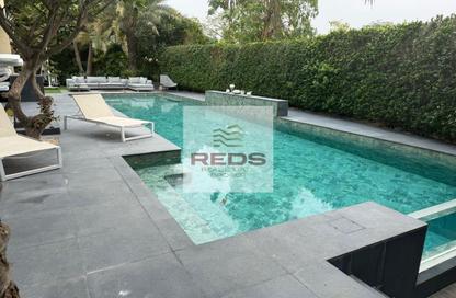 Villa - 4 Bedrooms - 5 Bathrooms for sale in Meadows 1 - Meadows - Dubai
