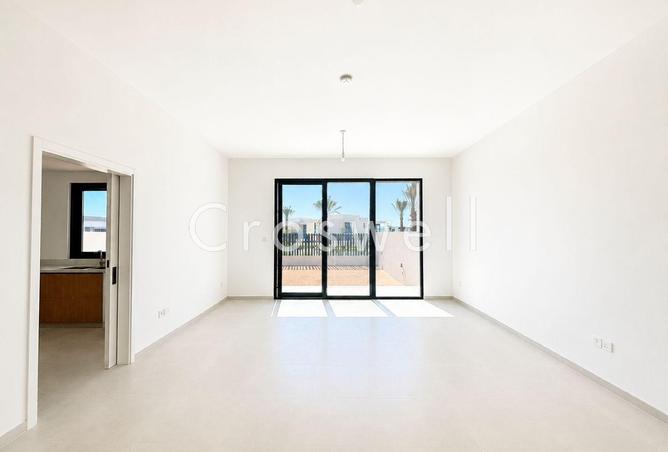 117263905 - Property Image 3
