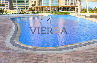 Apartment - 3 Bedrooms - 4 Bathrooms for rent in United Square - Al Khalidiya - Abu Dhabi Apartment - 3 Bedrooms - 4 Bathrooms for rent in United Square - Al Khalidiya - Abu Dhabi