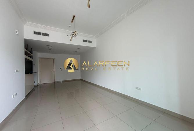 Pay In 12 Cheques | Prime Location | Must View