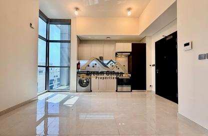 Apartment - Studio - 1 for rent in Burj Ghaya - Al Jaddaf - Dubai Apartment - Studio - 1 for rent in Burj Ghaya - Al Jaddaf - Dubai
