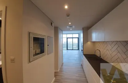 شقة - 1 حمام للايجار في مسكن أكسفورد 2 - الضاحية 10 - قرية جميرا الدائرية - دبي