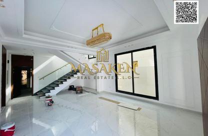 Villa - 5 Bedrooms - 6 Bathrooms for sale in Al Yasmeen 1 - Al Yasmeen - Ajman