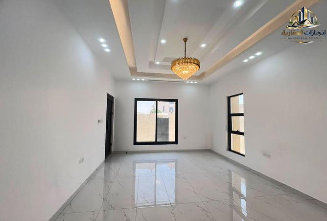 129299792 - Property Image 3