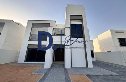 Villa - 4 Bedrooms - 7 Bathrooms for rent in Fay Al Reeman II - Al Shamkha - Abu Dhabi