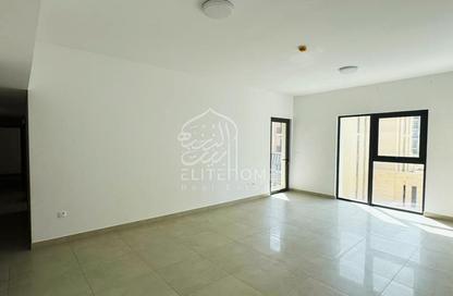 Apartment - 3 Bedrooms - 4 Bathrooms for sale in Sapphire Beach Residence - Maryam Island - Al Khan - Sharjah