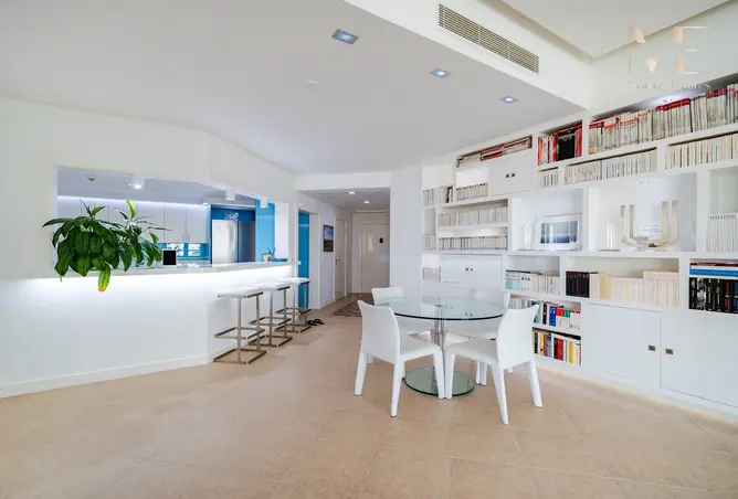 152821021 - Property Image 3