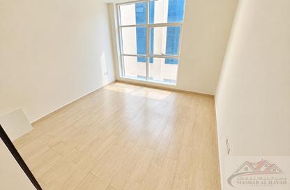 Apartment - 1 - 2 for rent in Muwaileh 29 Building - Muwaileh - Sharjah