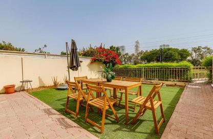 Villa - 3 Bedrooms - 3 Bathrooms for sale in Springs 8 - The Springs - Dubai
