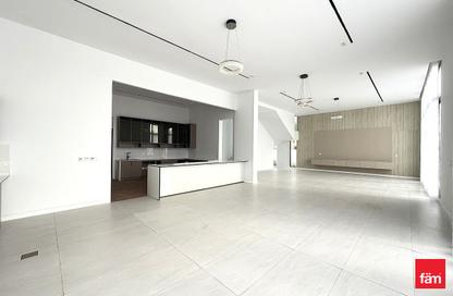 Villa - 5 - 6 for rent in District 6 - Jumeirah Park - Dubai Villa - 5 - 6 for rent in District 6 - Jumeirah Park - Dubai