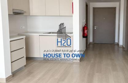 Apartment - Studio - 1 for rent in Waters Edge - Yas Island - Abu Dhabi Apartment - Studio - 1 for rent in Waters Edge - Yas Island - Abu Dhabi