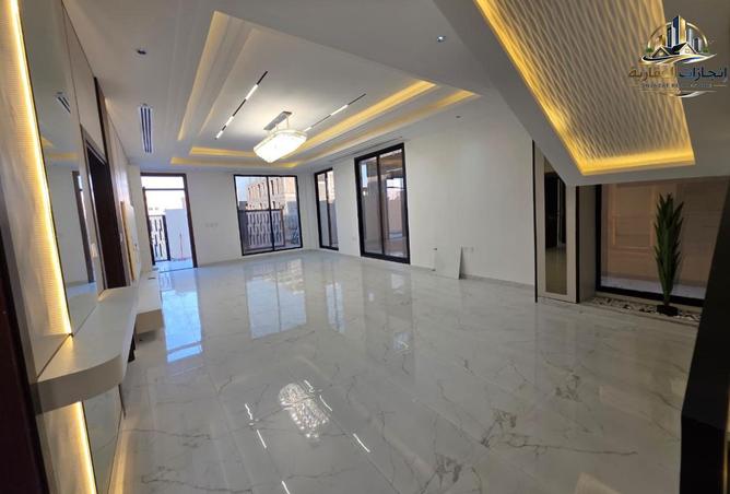 124712455 - Property Image 2