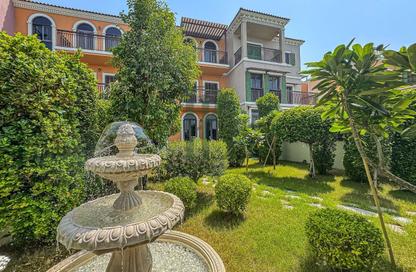 Villa - 3 Bedrooms - 5 Bathrooms for sale in Sur La Mer 1 - Sur La Mer - La Mer - Jumeirah - Dubai