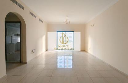 Apartment - 2 Bedrooms - 3 Bathrooms for rent in New Al Taawun Road - Al Taawun - Sharjah