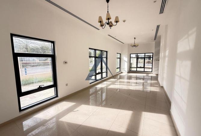 67819990 - Property Image 2