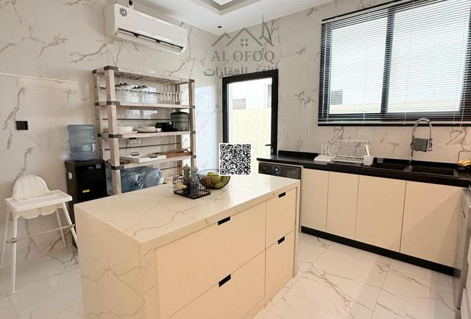 127485826 - Property Image 3