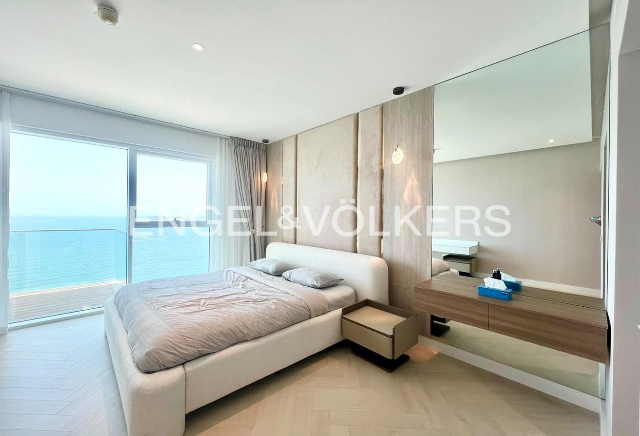 Upgraded | Furnished | Palm and Ain Views photo 11